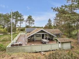 Stunning Home In Rm With Kitchen, feriebolig i Bolilmark