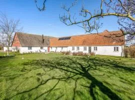 Stunning Apartment In Nørre Alslev