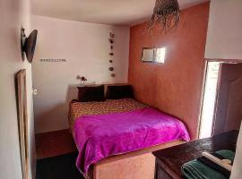 Hippie Chic Room 3, hotel in Sidi Kaouki