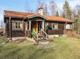 Amazing Home In Enviken With Lake View, loma-asunto kohteessa Svärdsjö