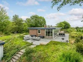 Lovely Home In Ebeltoft With Wifi