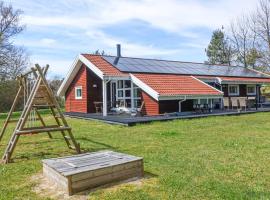 Amazing Home In Aakirkeby With Sauna, 4 Bedrooms And Wifi 2, вилла в городе Vester Sømarken