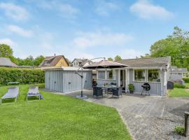 Awesome Home In Haderslev With 3 Bedrooms And Wifi, bolig ved stranden i Haderslev