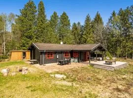 Beautiful Home In Hadsund With Kitchen