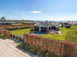 Awesome Home In Rnde With Wifi, beach rental in Rønde