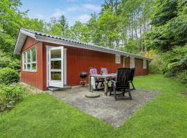 Beautiful Home In Gistrup With Wifi And 3 Bedrooms, hotel v mestu Gistrup