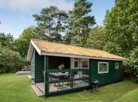 Cozy Home In Nexø With Kitchen
