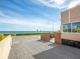 1 Bedroom Gorgeous Apartment In Allinge
