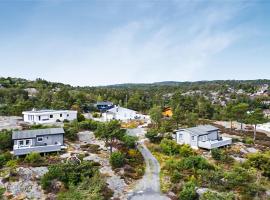 Pet Friendly Home In Stathelle With House Sea View, hotell med parkeringsplass i Stathelle