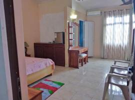 Shayna mandir family, hotel v Plaine Magnien