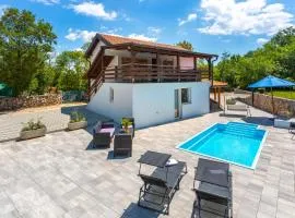 Awesome Home In Sveti Vid Dobrinjski With 2 Bedrooms, Outdoor Swimming Pool And Heated Swimming Pool