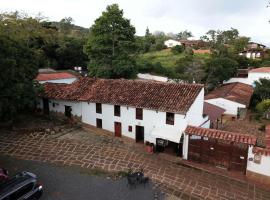 Hostal Casa Ceiba, hotel di Barichara