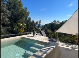 카브릴스에 위치한 가족 호텔 Costa Maresme, Barcelona, Casa Burriac & Private Pool