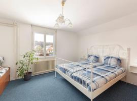 Vrtnarjeva hi&scaron;a, The Gardener's Cottage, cottage in Radovljica