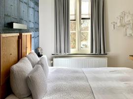 Hotel Au Nom De Dieu, готель у місті Ділсен-Стоккем