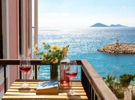 PEMBE, Hotel in Kalkan