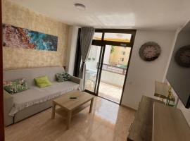 Dzīvokļu viesnīca Apartment Modern 2 Playa del Ingles pilsētā Sanbartolome