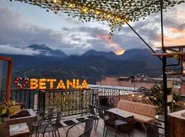 Hotel & Rooftop Farallones