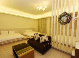 GJia Taitung B&B