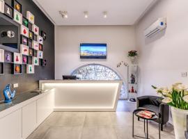 Gallery Suite Naples