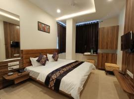 Maruti Group of Hotels - Vrinda Inn, hotel in Udaipur