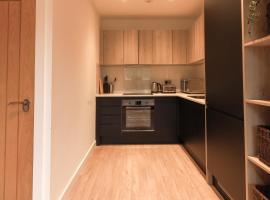 Furness House by Pay As U Stay, appartement à Redhill