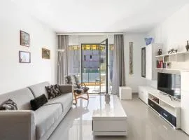 Apartment Robinia-City by Interhome
