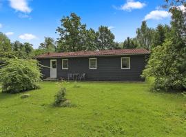 Holiday Home Pinja - 40km from the sea in SE Jutland by Interhome, hotell i Silkeborg