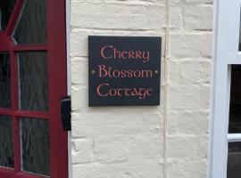 Cherry Blossom Cottage ,4 Cherry Street , Old Town ,Stratford Upon Avon, khách sạn ở Shottery