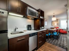 TownePlace Suites by Marriott Waco South – hotel z parkingiem w mieście Hewitt