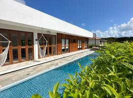 Casa Ibiza - Pipa ''Luxurious 3-Bedroom Villa with pool'', alquiler vacacional en la playa en Pipa