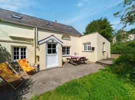 Rose Cottage, holiday home in Shirwell