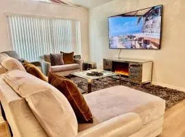 Vacation Home with Workspace Movie Room BBQ