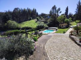 Casa Sulo Alombada, hotell i Águeda