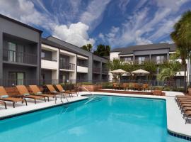 Courtyard by Marriott Tallahassee Downtown/Capital，塔拉哈西Goodwood Museum and Gardens附近的飯店