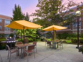 TownePlace Suites by Marriott Mississauga-Airport Corporate Centre, hotel poblíž Mezinárodní letiště Toronto Pearson - YYZ, Mississauga