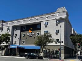 Comfort Inn Gaslamp Convention Center, Cama e café (B&B) em San Diego