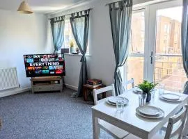 Simple 2-bedroom 1.5 bath apartment in Thornhill