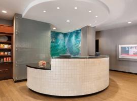 Springhill Suites by Marriott West Palm Beach I-95, отель в Уэст-Палм-Бич, рядом находится Аквапарк Rapids