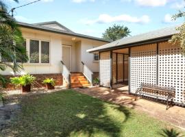 Cottage By The Surf Beach, Hotel in Woorim