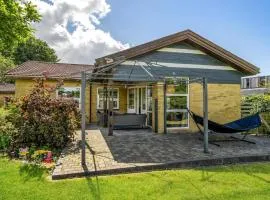 Nice Home In Billund With Kitchen