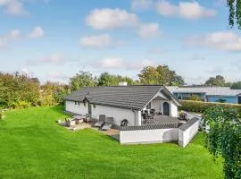 Amazing Home In Juelsminde With Sauna