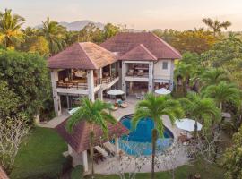 Villa Luxe - Ultra Luxury 4 Bedroom, hotell med pool i Koh Samui