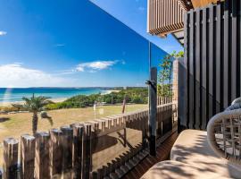 垦丁海堤112海景别墅，位于垦丁大街的酒店