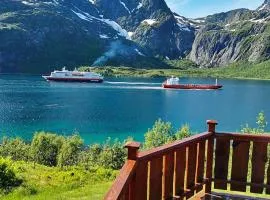 6 person holiday home in Tengelfjord