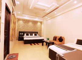Hotel Nexus l Hotels In Charbagh Lucknow, hotel poblíž Chaudhary Charan Singh International Airport - LKO, Lakhnaú