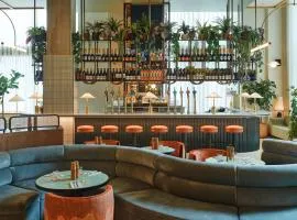 TRIBE London Canary Wharf