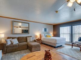 Cozy Brian Head Condo Near Hiking and Biking!، شقة في بريان هيد