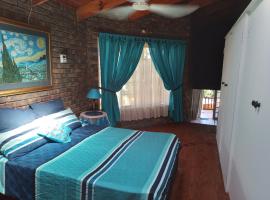 Sharon's Dream - Self Catering Apartment, gisting í Hartbeespoort