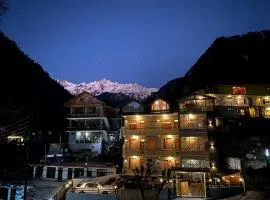 Dhi Ananta Homestay - Pure Veg
